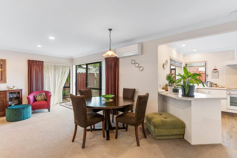 Photo of property in 2/16 Travers Place, Northpark, Auckland, 2013