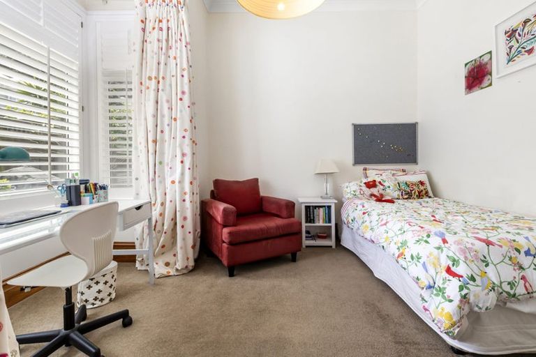 Photo of property in 27 Konini Road, Hataitai, Wellington, 6021