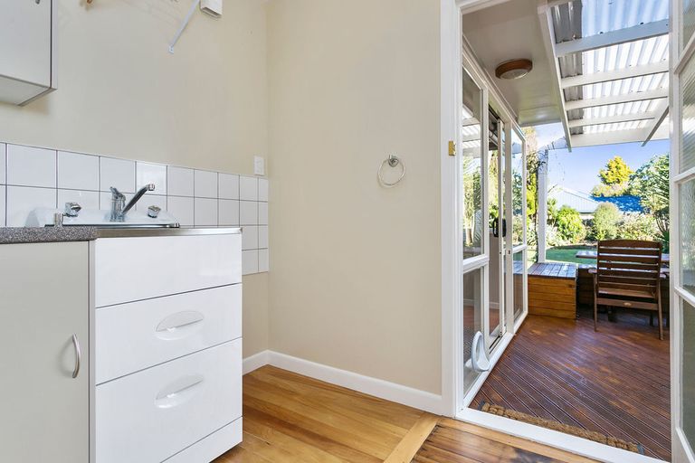 Photo of property in 86 Hall Street, Cambridge, 3434