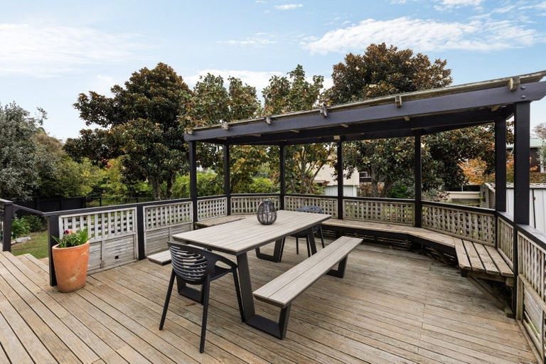Photo of property in 24 Ngarimu Crescent, Taradale, Napier, 4112