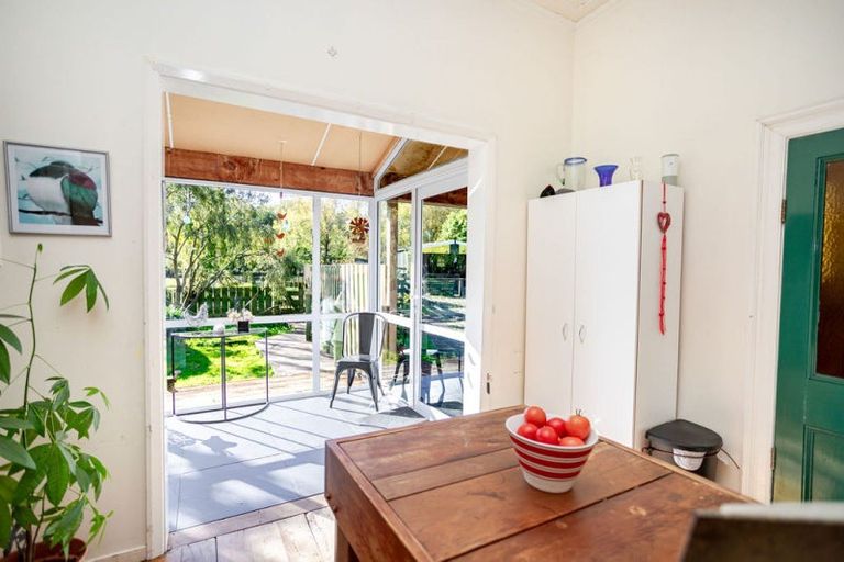Photo of property in 41 Riverdale Road, Dannevirke, 4930