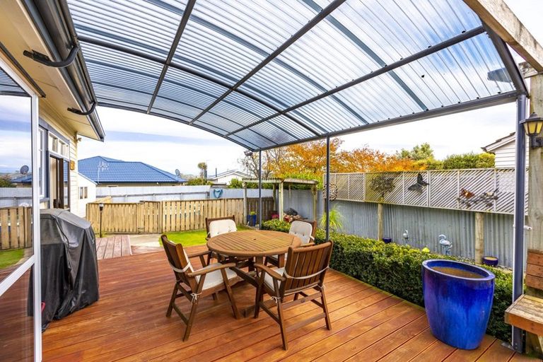 Photo of property in 16 Goodger Street, Waipukurau, 4200
