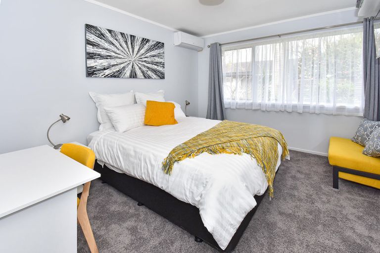 Photo of property in 9 Beaumaris Way, Conifer Grove, Takanini, 2112
