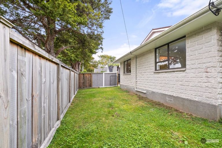Photo of property in 19a Totara Crescent, Woburn, Lower Hutt, 5010