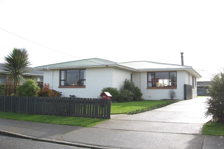 Photo of property in 92 Edinburgh Crescent, Waikiwi, Invercargill, 9810