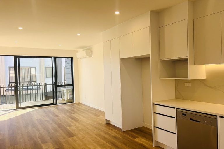 Photo of property in 106 Trafalgar Street, Waterloo, Lower Hutt, 5011