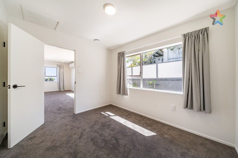 Photo of property in 30 The Track, Plimmerton, Porirua, 5026