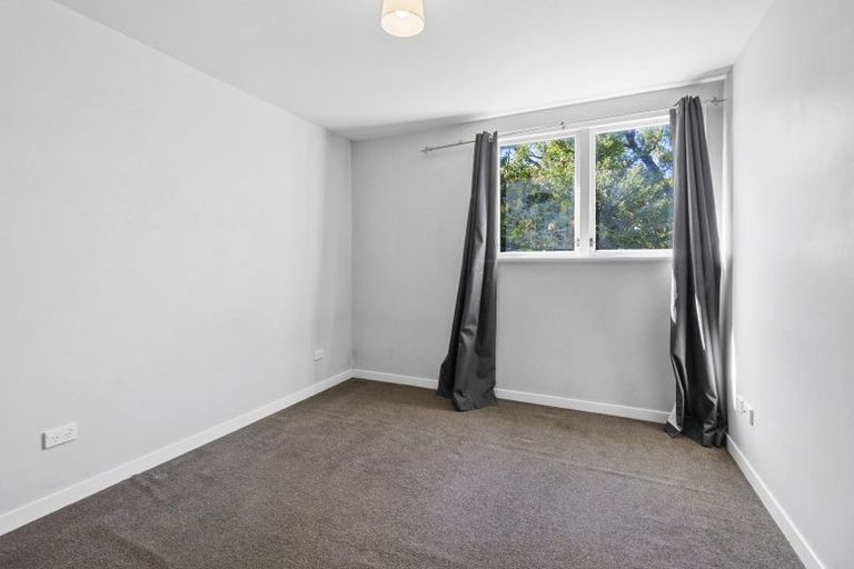 Photo of property in 33 Verviers Street, Karori, Wellington, 6012
