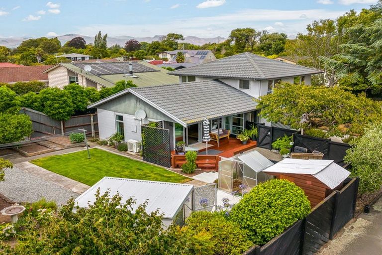 Photo of property in 3 De Ville Place, Burwood, Christchurch, 8061