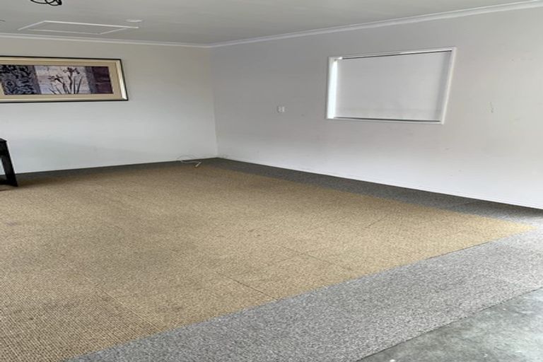 Photo of property in 16 Carrick Glen Avenue, Flat Bush, Auckland, 2019
