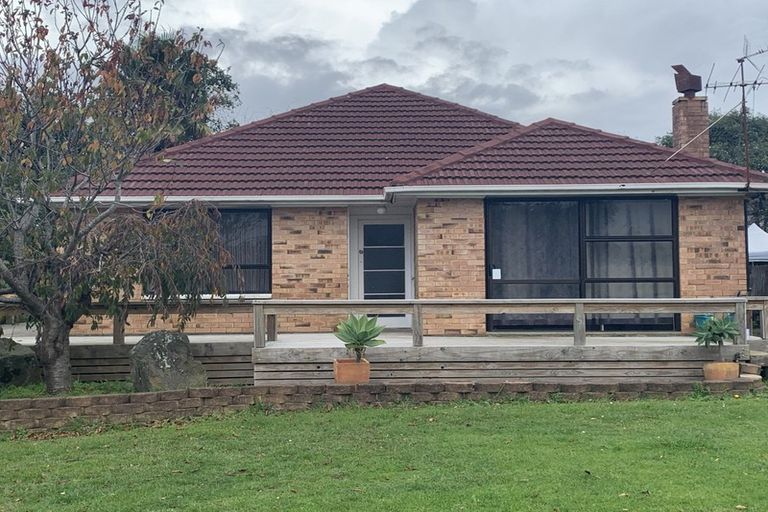 Photo of property in 18 Madill Street, Tuakau, 2121