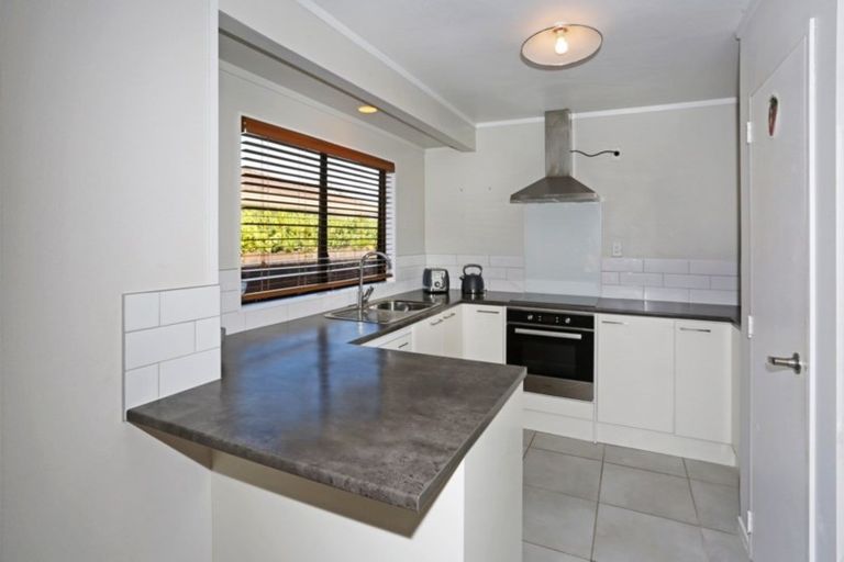 Photo of property in 1/33 Onslow Road, Papakura, 2110