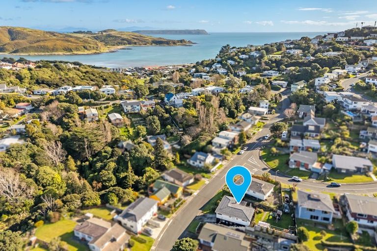 Photo of property in 19 Penryn Drive, Camborne, Porirua, 5026