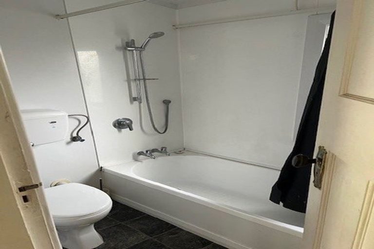 Photo of property in 130 Nile Street, Nelson, 7010