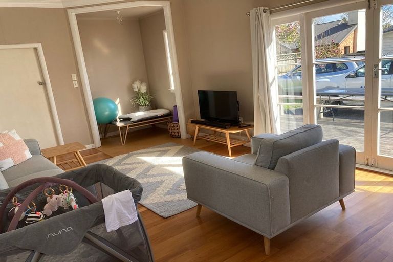 Photo of property in 68 Galloway Street, Hamilton East, Hamilton, 3216