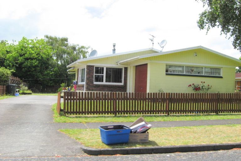 Photo of property in 30 Landscape Road, Pukekohe, 2120