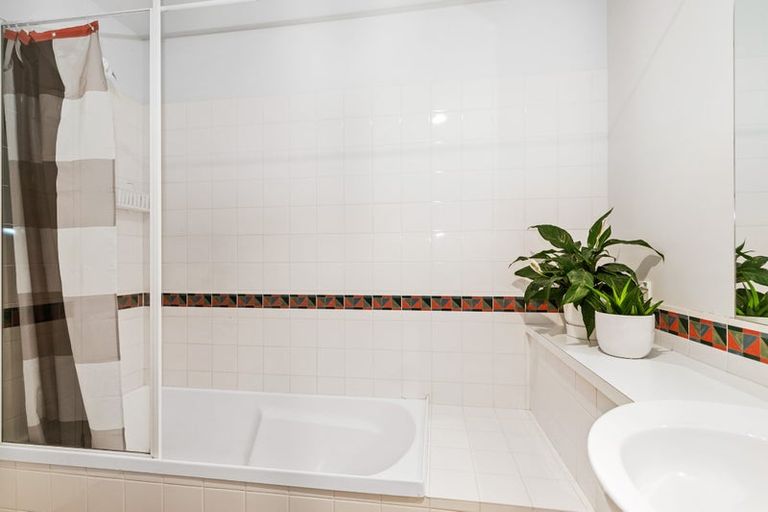 Photo of property in 10 Naseby Street, Merivale, Christchurch, 8014