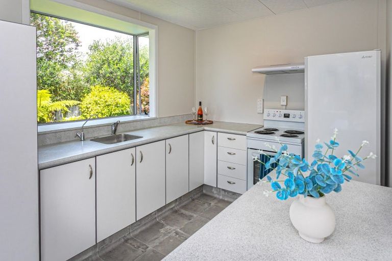 Photo of property in 124 Mckellar Place, Whangamata, 3620