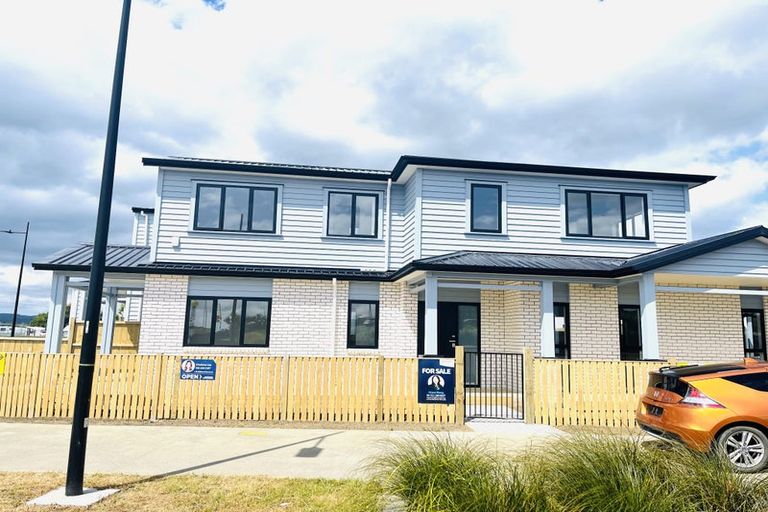 Photo of property in 46 Auranga Drive, Karaka, 2113