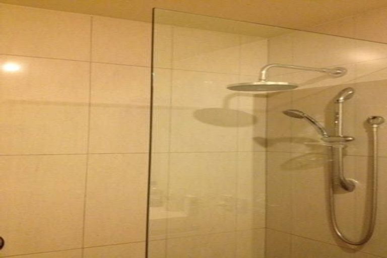 Photo of property in 84u1 Khandallah Road, Khandallah, Wellington, 6035