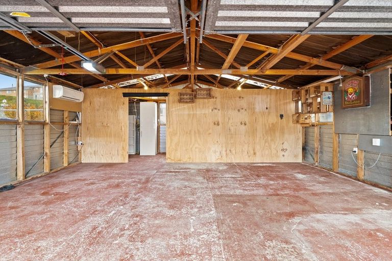 Photo of property in 14 Elwyn Crescent, Green Island, Dunedin, 9018