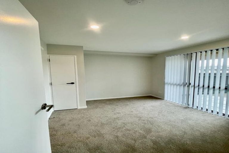 Photo of property in 26 Hinonga Loop, Silverdale, 0932