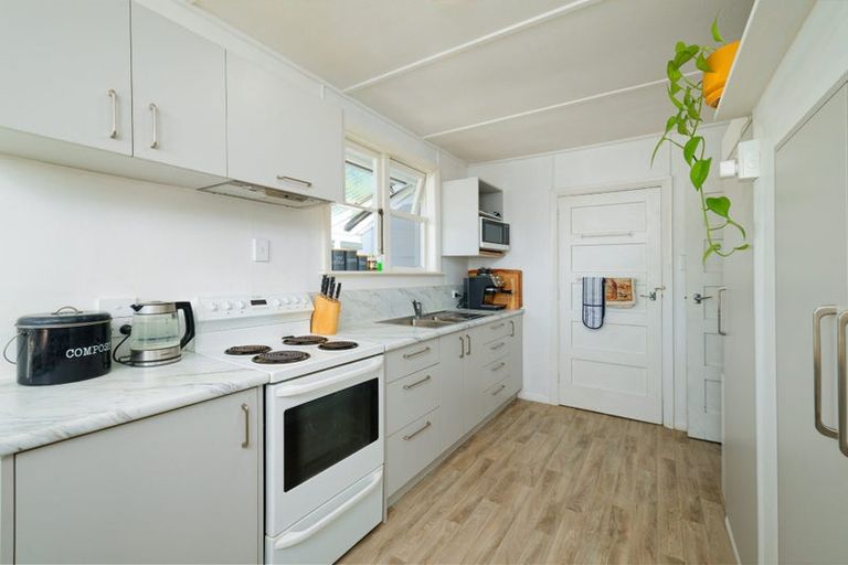 Photo of property in 9 Kiwi Street, Kaikoura, 7300