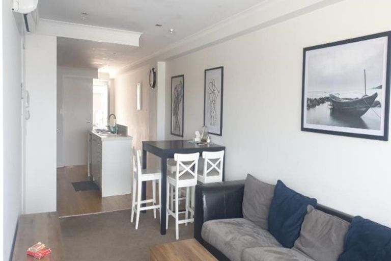 Photo of property in 211/332 Maunganui Road, Mount Maunganui, 3116