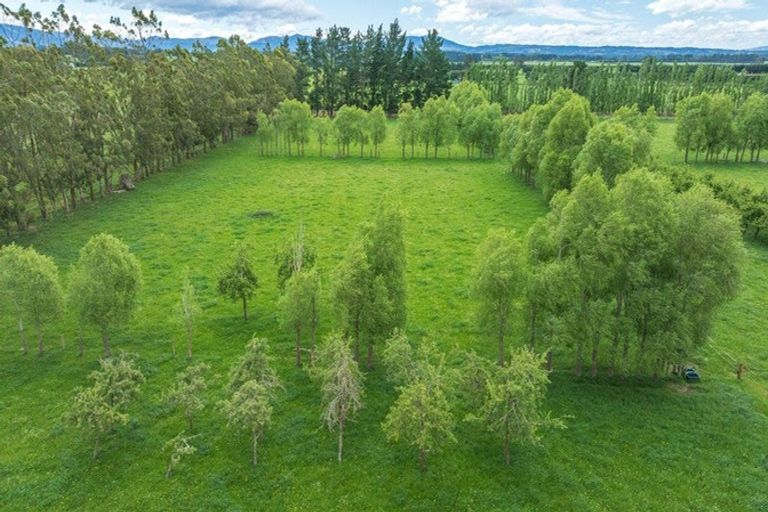 Photo of property in 420a Woodfields Road, Swannanoa, 7475