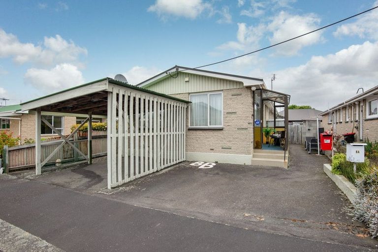 Photo of property in 8a Arney Street, South Dunedin, Dunedin, 9012