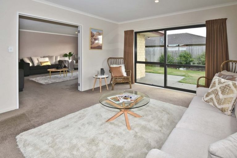 Photo of property in 2 Kandinsky Close, Rolleston, 7614