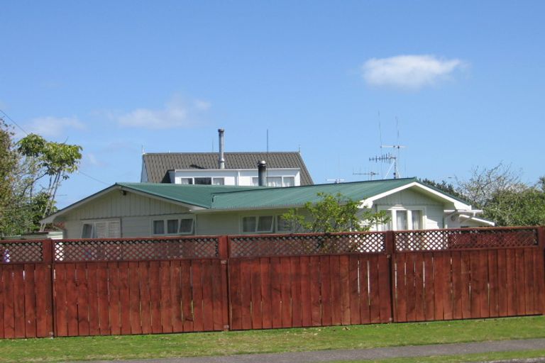 Photo of property in 2 Leander Street, Mount Maunganui, 3116