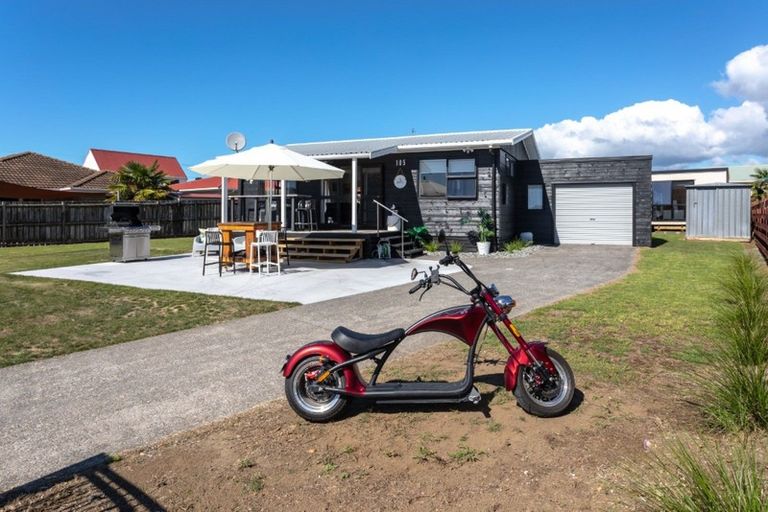 Photo of property in 105 Chartwell Avenue, Whangamata, 3620