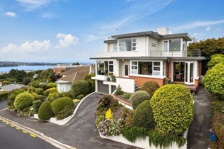 Photo of property in 15 Merlin Street, Roslyn, Dunedin, 9010