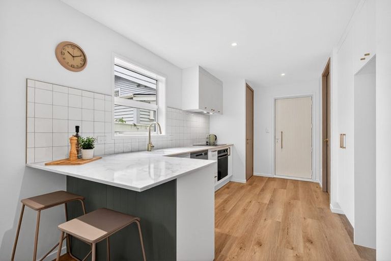 Photo of property in 46 Cuba Street, Marton, 4710