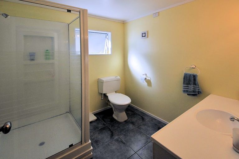 Photo of property in 17 Fitzwilliam Drive, Torbay, Auckland, 0630