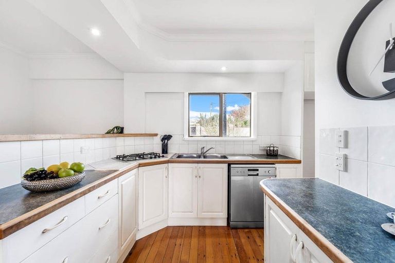 Photo of property in 1006 Whangaparaoa Road, Tindalls Beach, Whangaparaoa, 0930