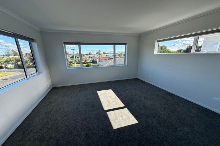 Photo of property in 35 Royston Street, Rosehill, Papakura, 2113