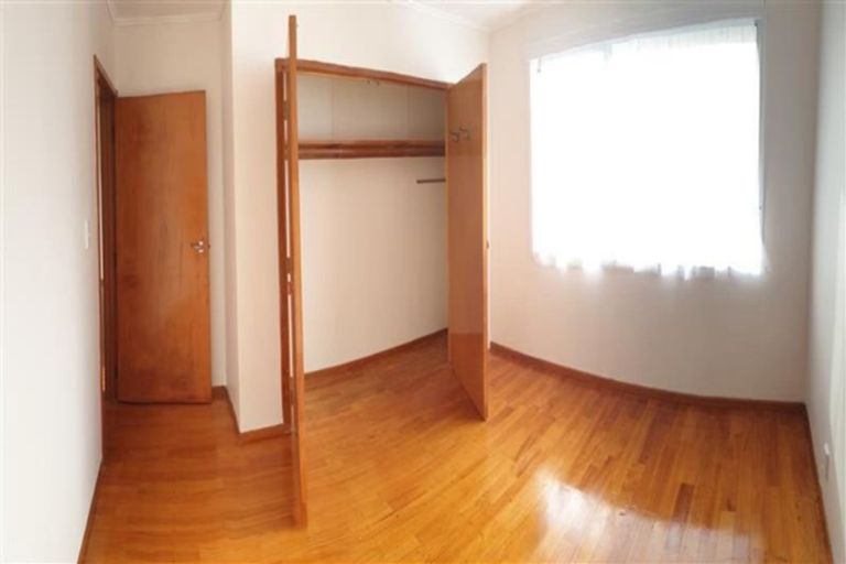 Photo of property in 15 De Thiery Place, Pakuranga Heights, Auckland, 2010