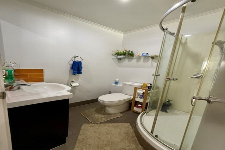 Photo of property in 1/150 Hutchinson Avenue, New Lynn, Auckland, 0600