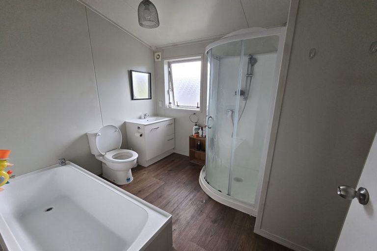 Photo of property in 10a York Place, Cannons Creek, Porirua, 5024