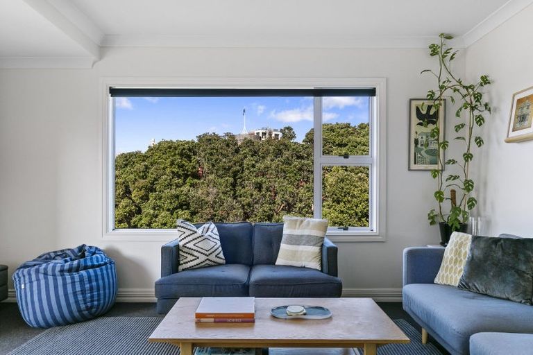 Photo of property in 18c Hill Street, Thorndon, Wellington, 6011