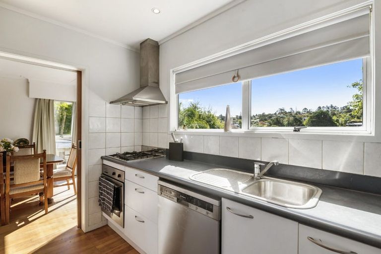 Photo of property in 95 Stredwick Drive, Torbay, Auckland, 0630