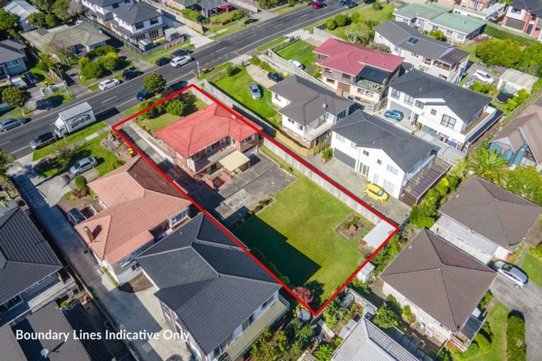 Photo of property in 41 Bradbury Road, Botany Downs, Auckland, 2010