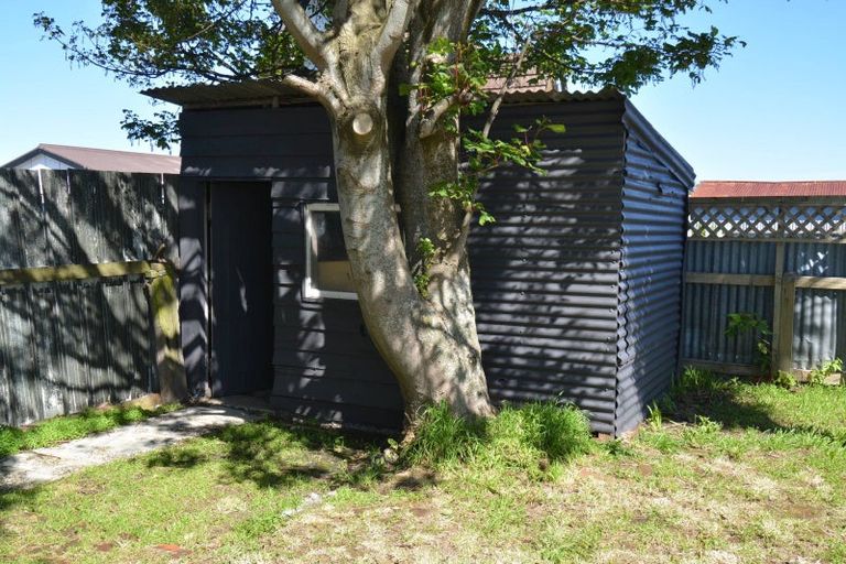 Photo of property in 36 Brown Street, Strathern, Invercargill, 9812