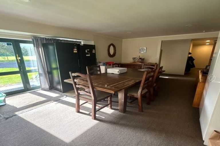 Photo of property in 18 Maher Road, Ramarama, Drury, 2579