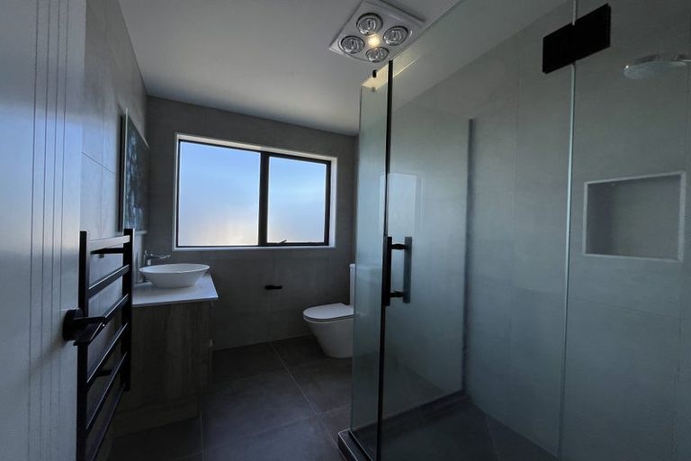 Photo of property in 42 Dromoland Drive, Flat Bush, Auckland, 2019