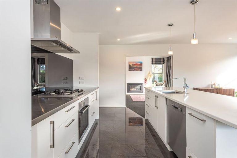 Photo of property in 19 John Annan Street, Halswell, Christchurch, 8025