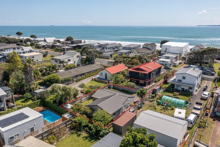 Photo of property in 128b Karewa Parade, Papamoa Beach, Papamoa, 3118