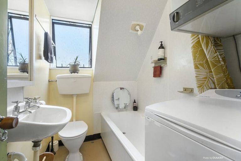 Photo of property in Hiropi St Village, 46u5 Hiropi Street, Newtown, Wellington, 6021